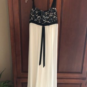 Fancy dress. Prom or special event